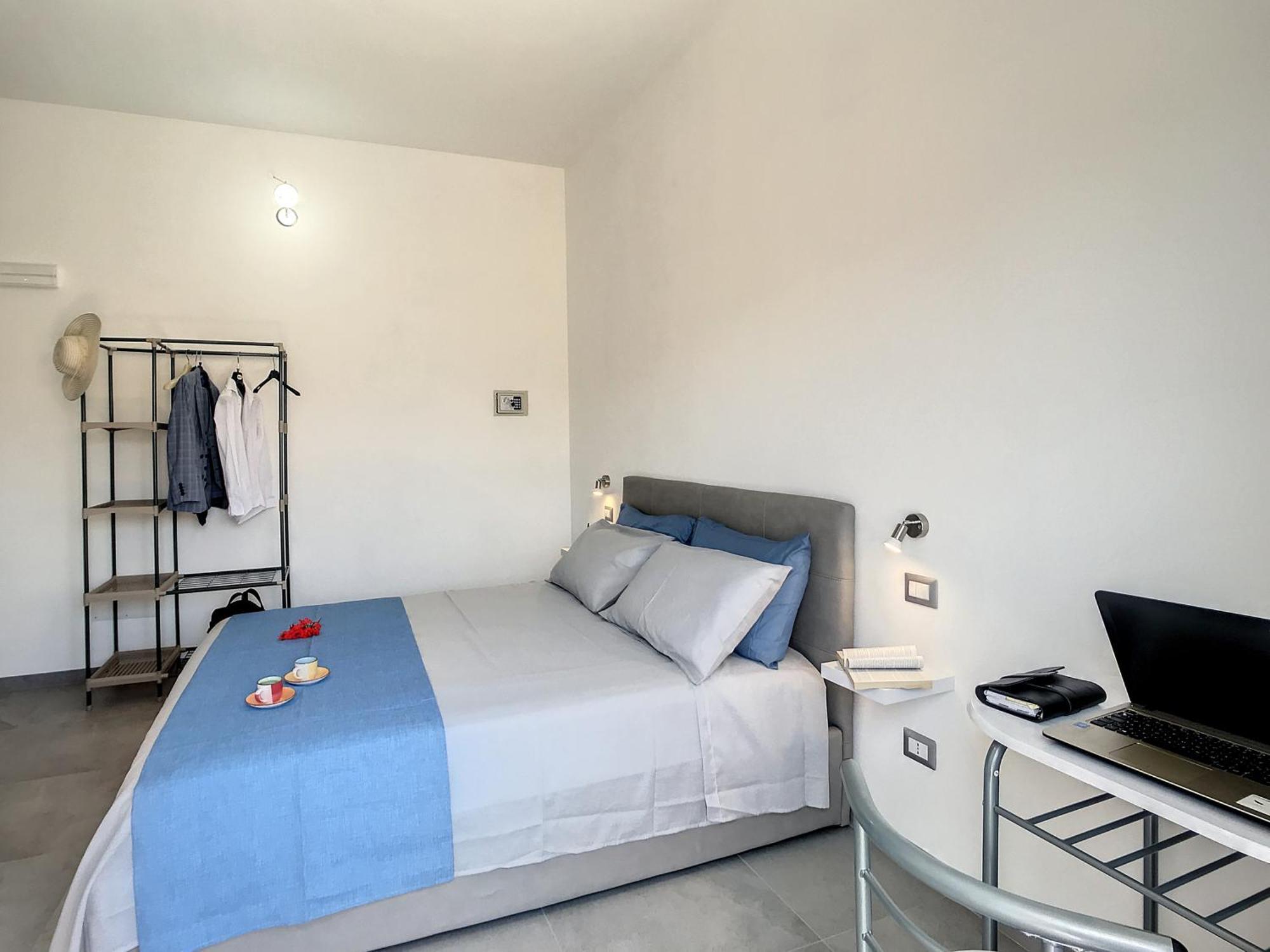 Il Bed And Breakfast Al Centro Кастельсардо Экстерьер фото
