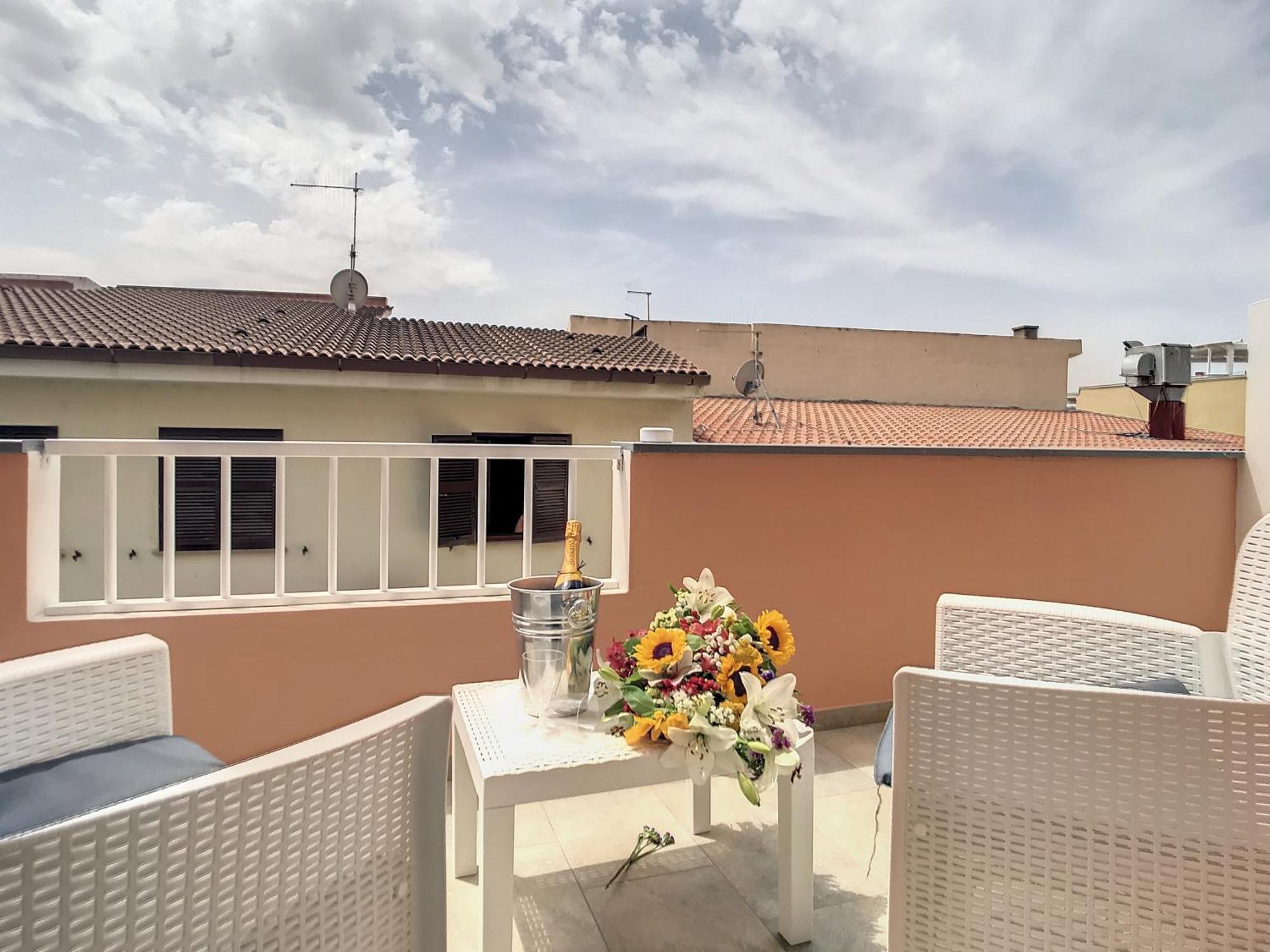 Il Bed And Breakfast Al Centro Кастельсардо Экстерьер фото
